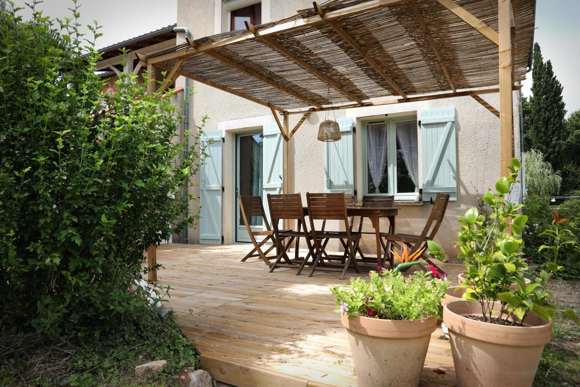 Gite " O Paradis" Douelle Exterior photo