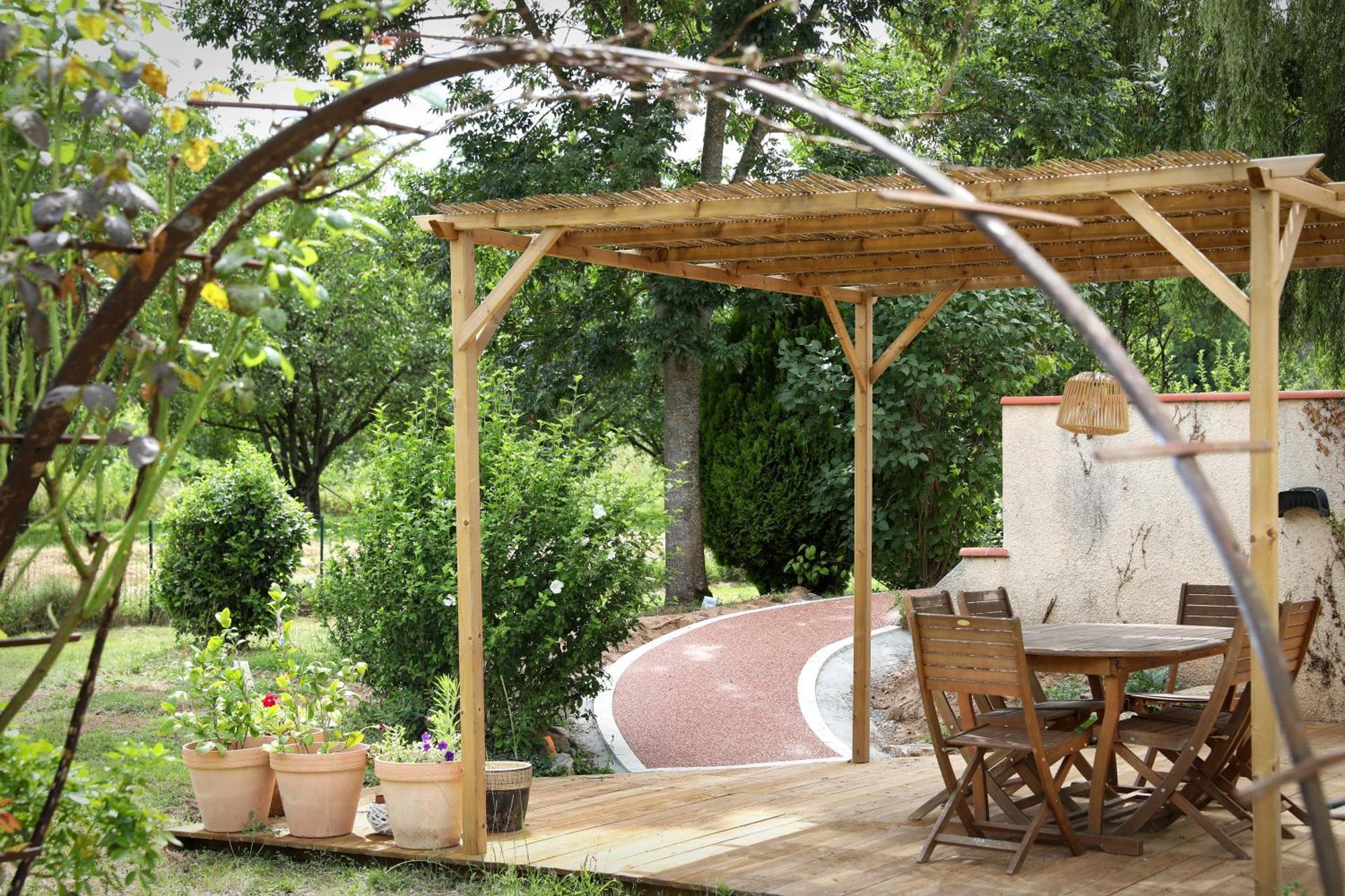 Gite " O Paradis" Douelle Exterior photo
